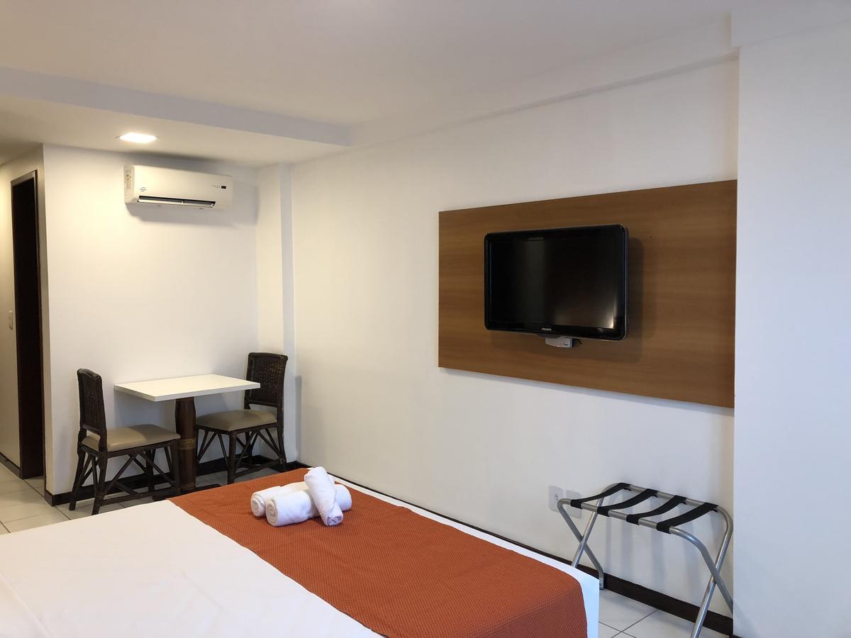 Milor Hotel Pium  Exterior photo